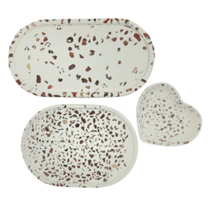 2026/03/1000144112.png Pièces uniques. Trio vides poches en pierres de rivière. Création artisanale corse.